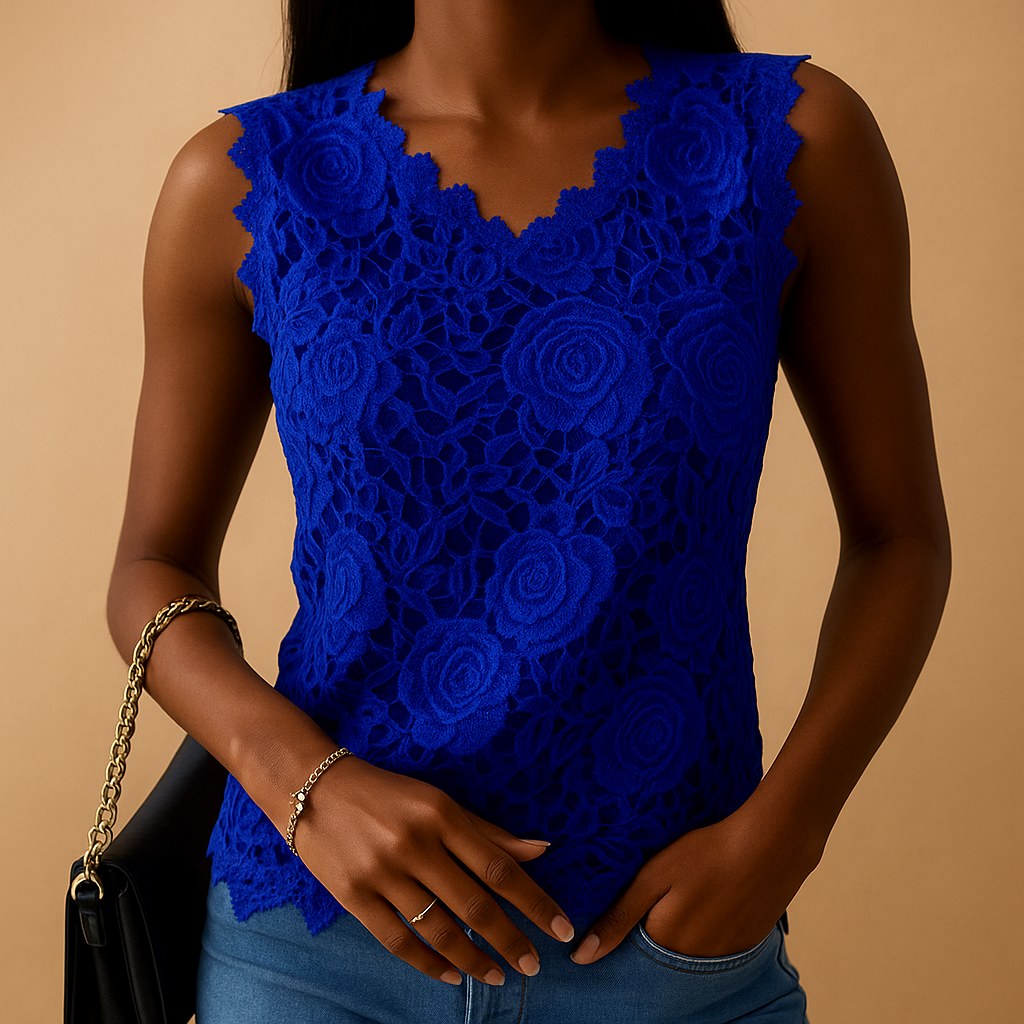 Witte blouse dames met elegante kanten details en ronde hals | Yara 5