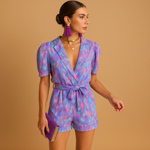 Dames Jumpsuit Kort Met Riem en Vivid Print | Mila 3
