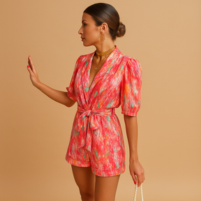Dames Jumpsuit Kort Met Riem en Vivid Print | Mila 2