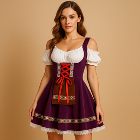Traditionele Oktoberfest outfit voor dames met flatterende pasvorm | Annelies 2