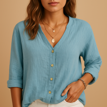 https://cdn.shopify.com/s/files/1/0910/7918/0552/files/linnen-v-hals-blouse-voor-dames2.png?v=1745173225