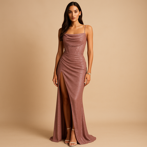 Corsetjurk van luxe satijn met hoge split | Elise 5